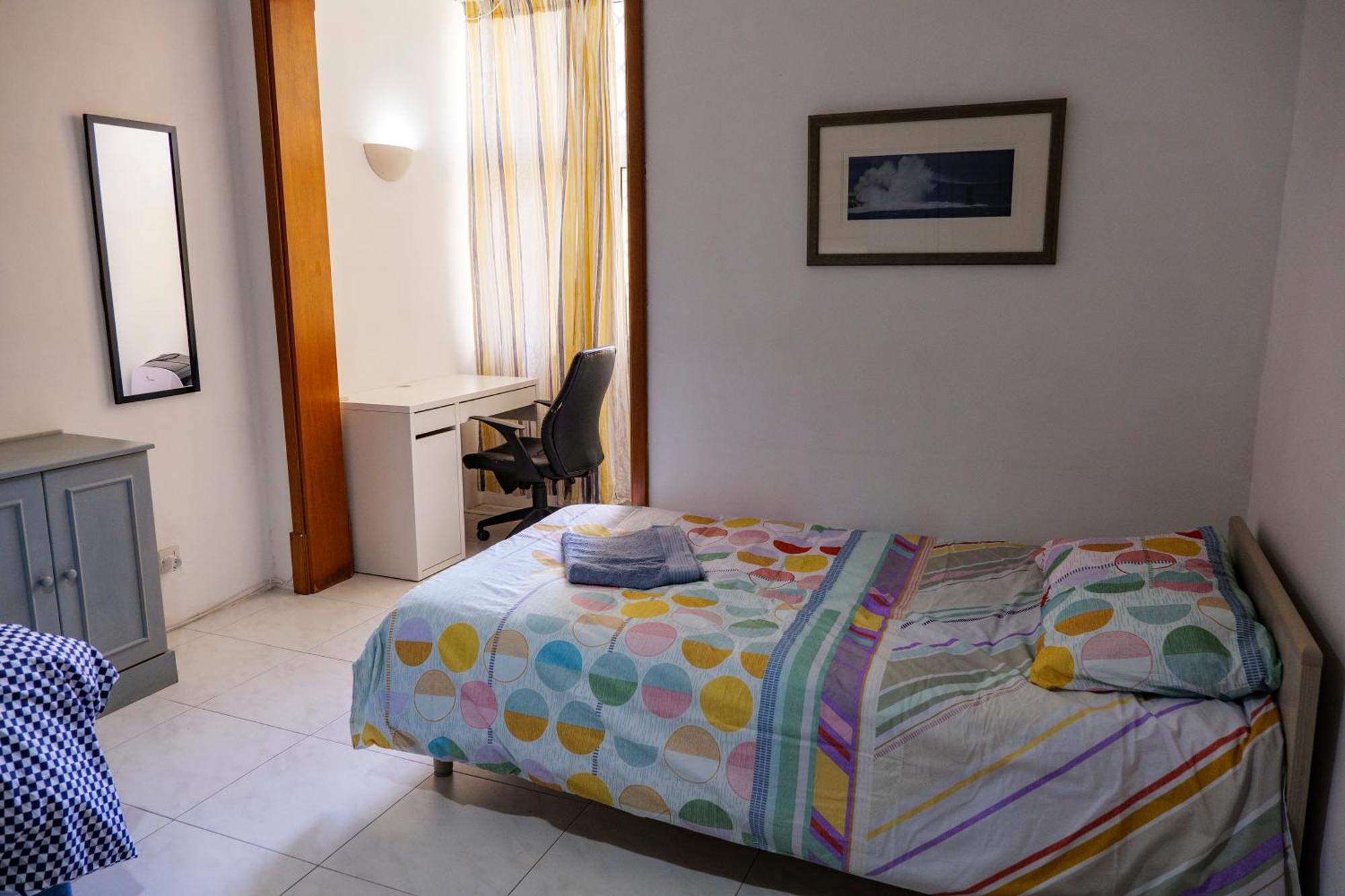 St Julians Balutta Bay Huge Flat! -2Min From Seafront Appartement San Ġiljan Buitenkant foto